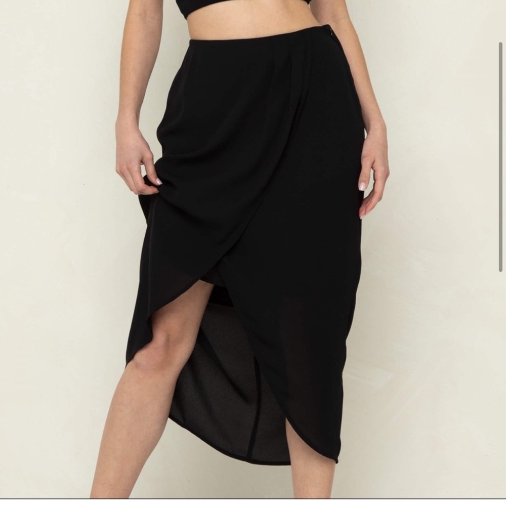 Oak + Fort Tulip Sarong Skirt in Black, Size Small